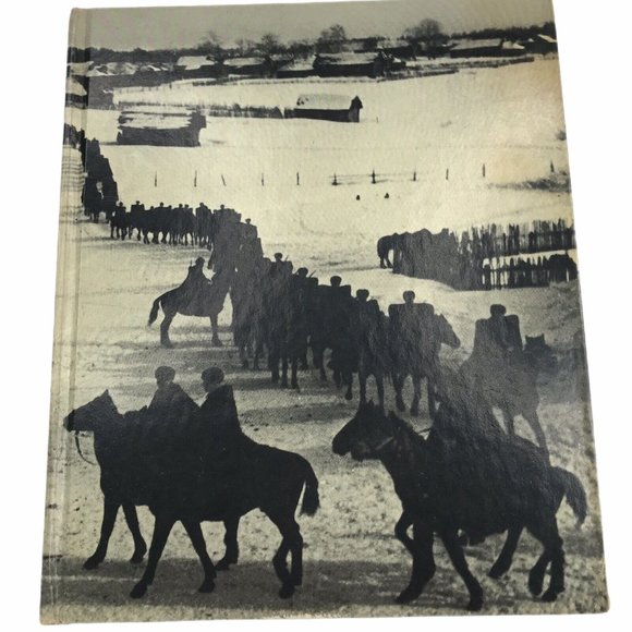 Life Time Books World War 2 Russia Besieged Vintage 192 Pages WWII History - Picture 2 of 5